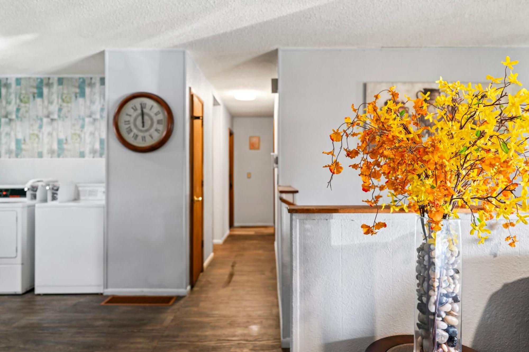 Shaligohomes Sunset Room On 6Th Ave Anchorage Exterior photo